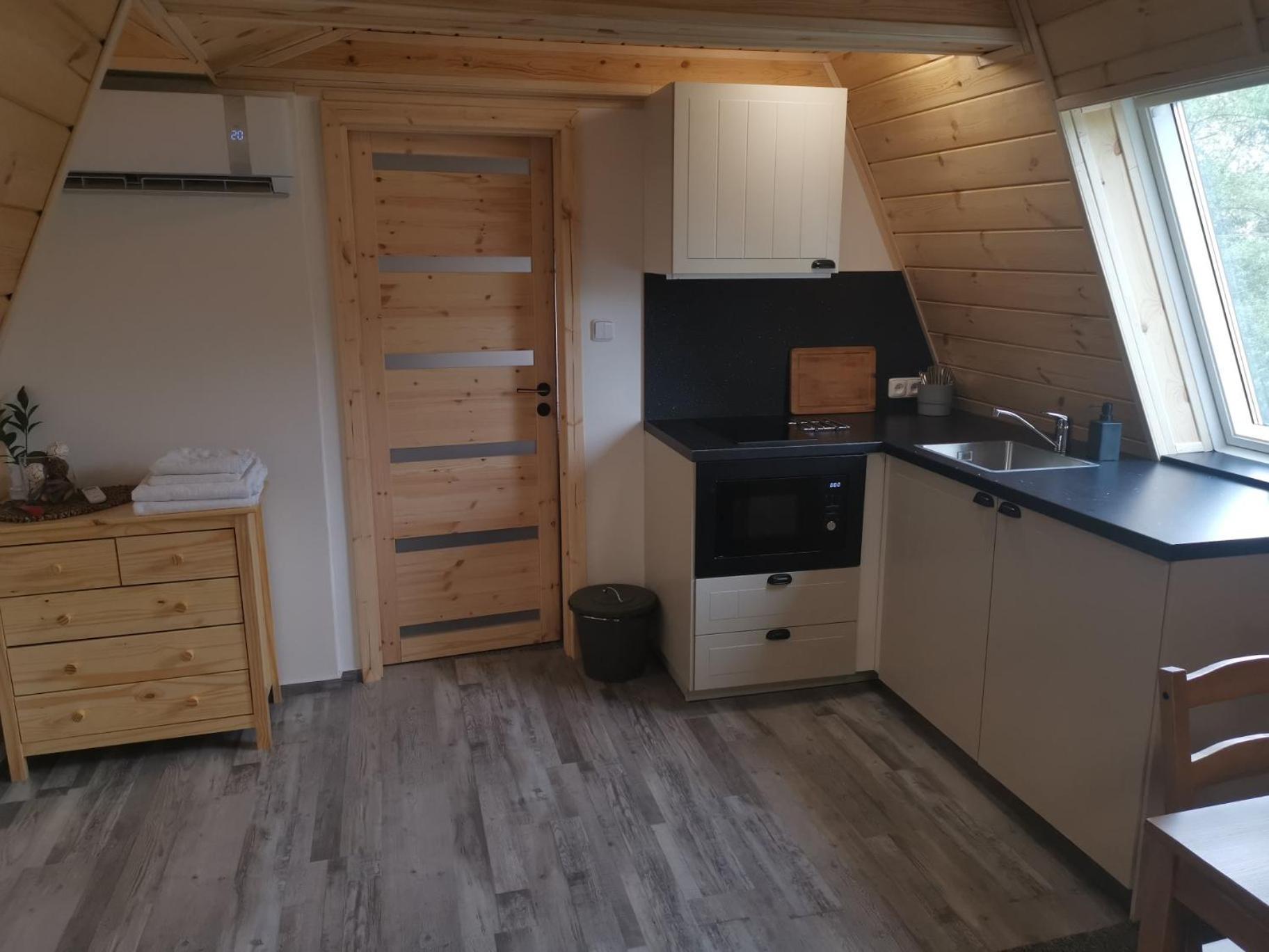 Pension Koliba Komorní Lhotka Exterior foto